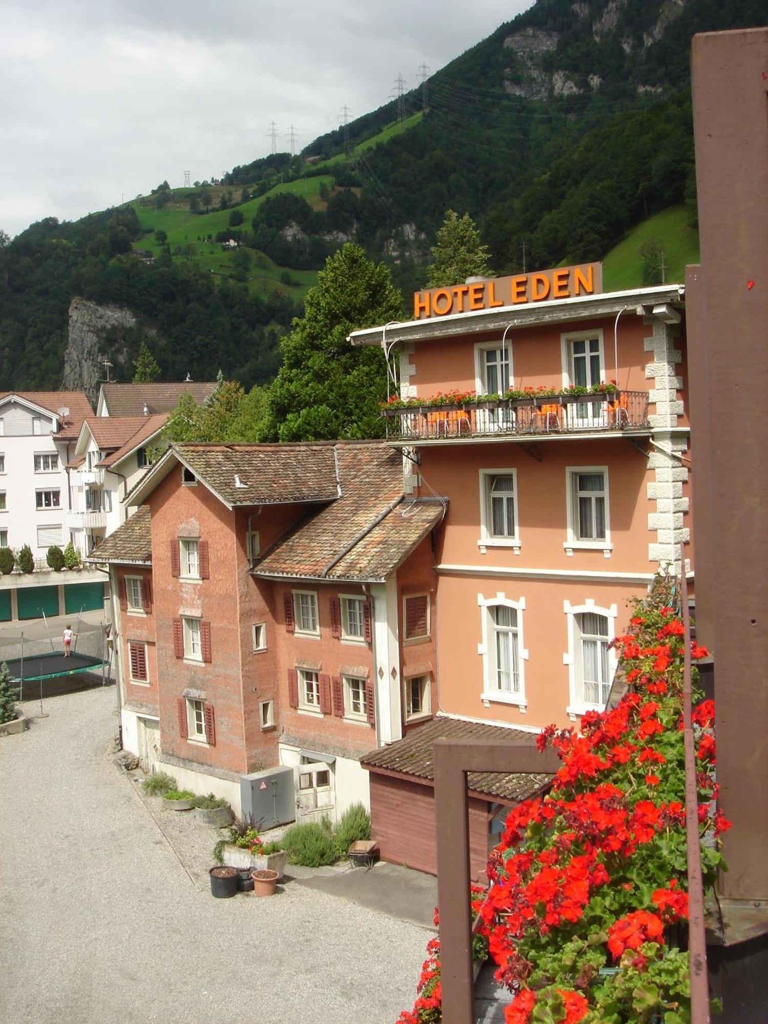 Hotel Eden Sisikon Екстериор снимка