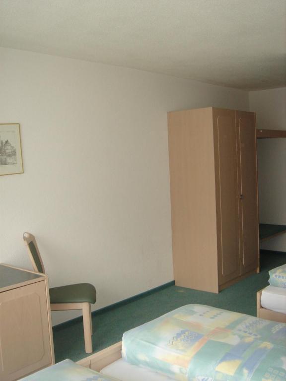 Hotel Eden Sisikon Стая снимка